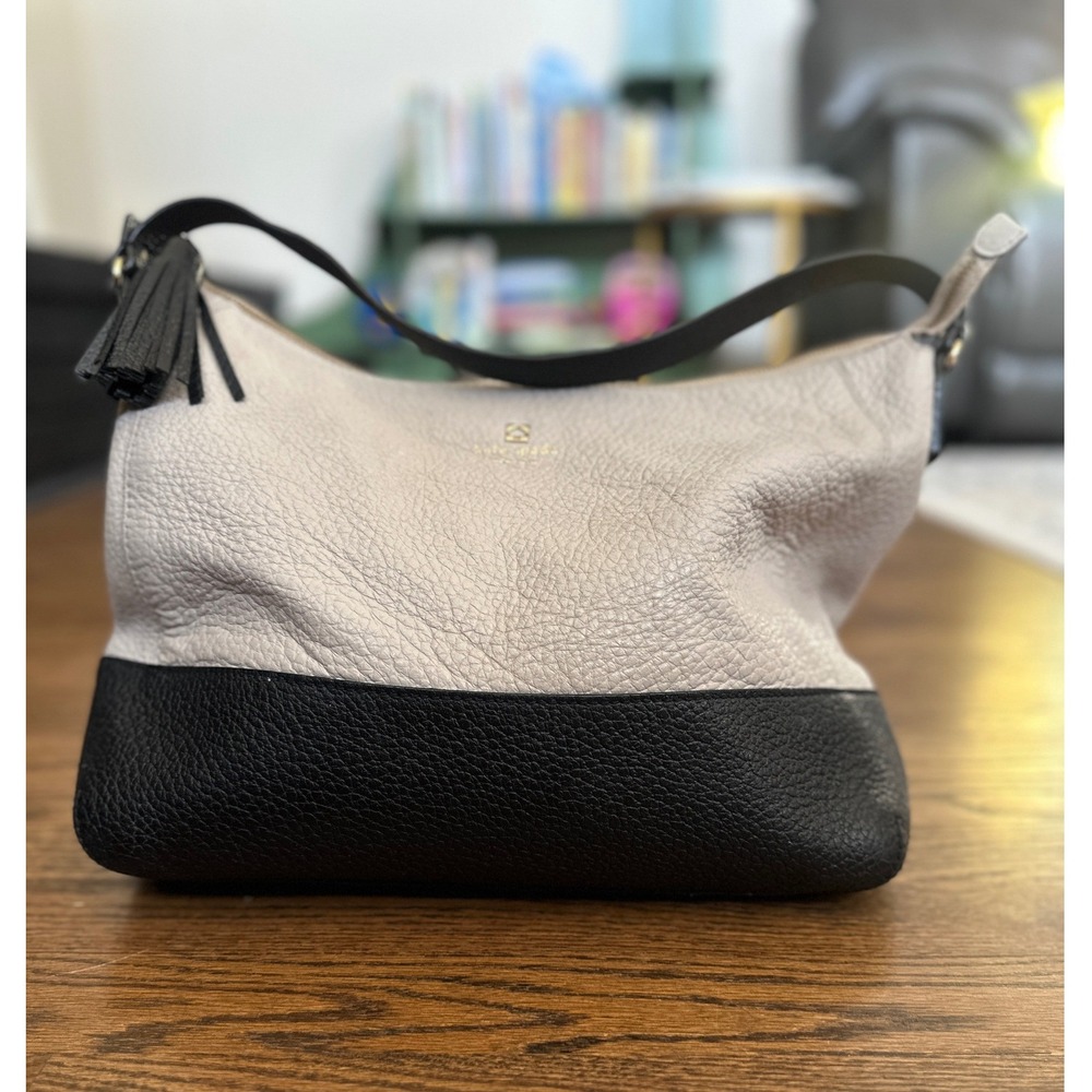 Kate Spade Cobble Hill Minka Womens Medium Black Cream Leather Classic Hobo Bag